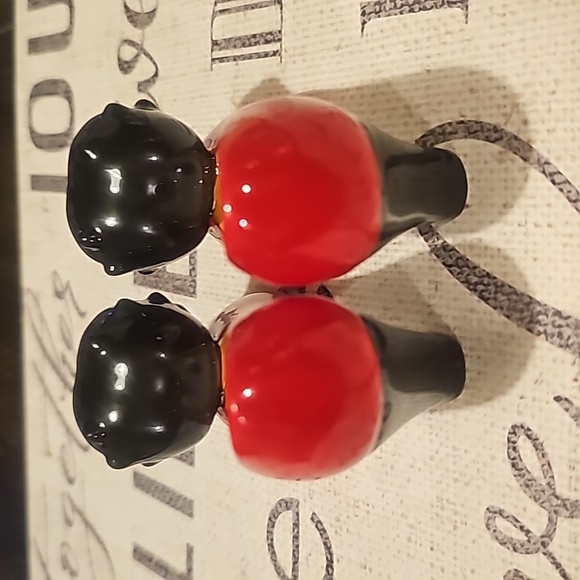 NWOB Betty Boop Salt & Pepper Shakers - Picture 7 of 11